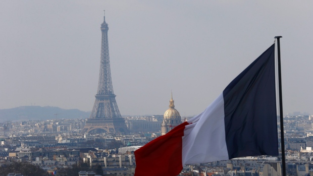 Francois Mori/Associated Press